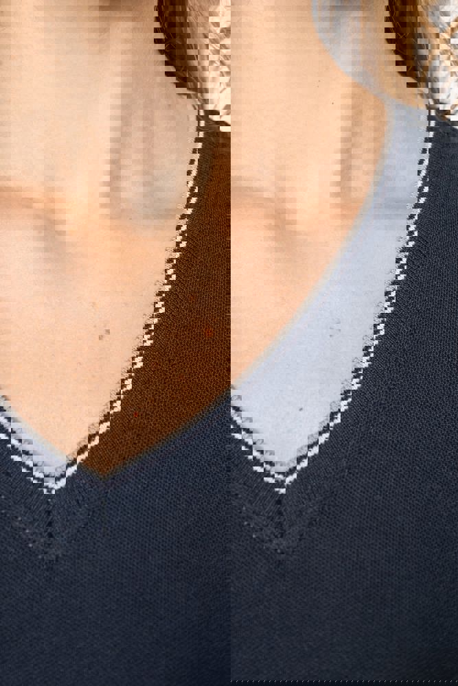 K394 - Damen T-Shirt aus Piqué-Trikot mit V-Ausschnitt