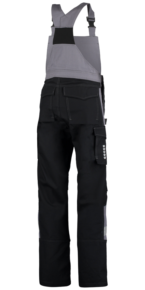 Latzhose Ian