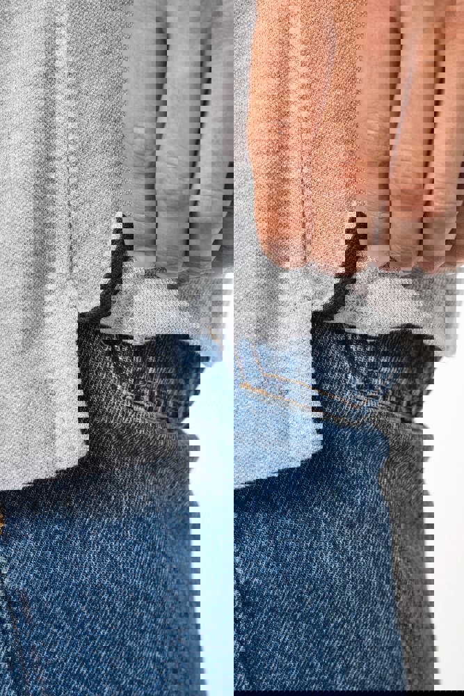 K374 - Herren T-Shirt aus Piqué-Trikot mit V-Ausschnitt