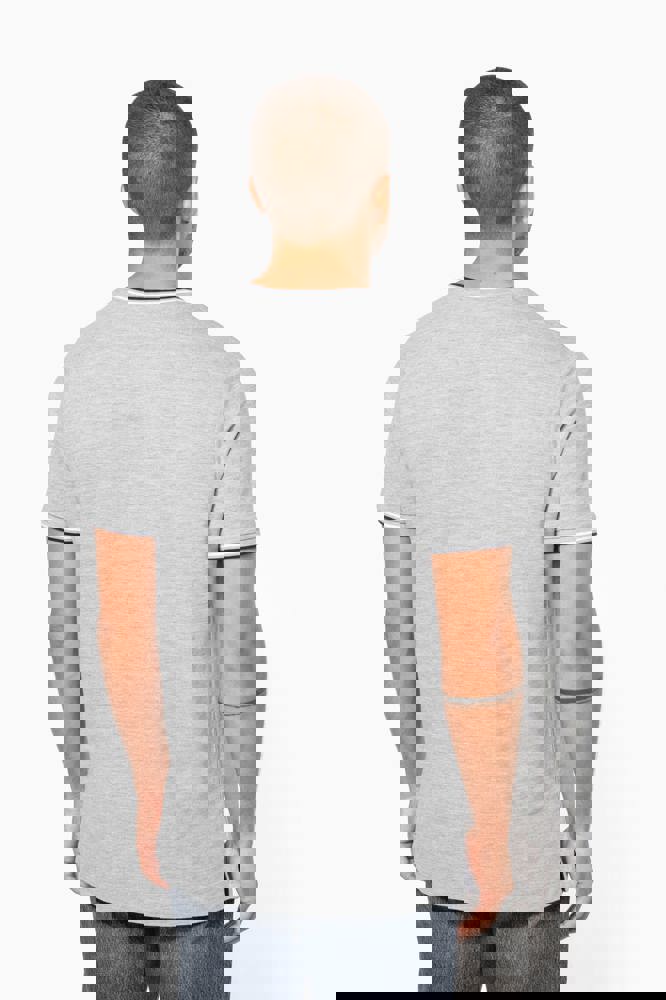 K374 - Herren T-Shirt aus Piqué-Trikot mit V-Ausschnitt